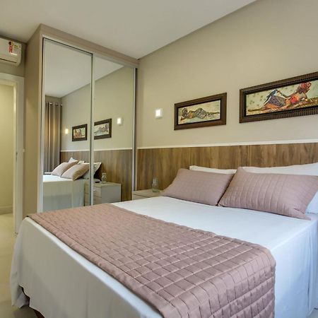 邦比尼亚斯Residencial Casa Flora公寓 外观 照片